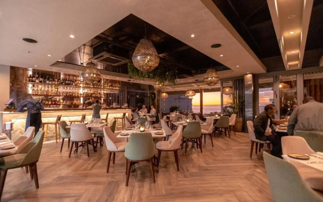 Newkings Boutique Hotel