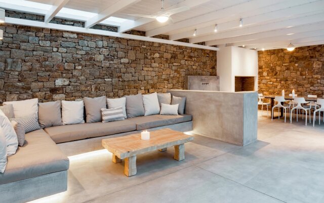 Artemis 7BD Minimal Villa Private Pool Jacuzzi