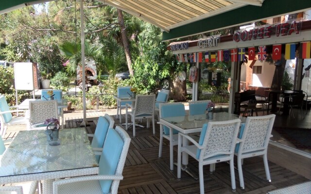 Cerit Hotel