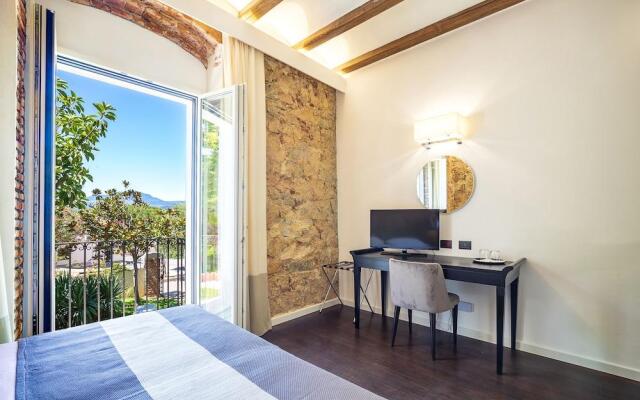 Raphael Hotel