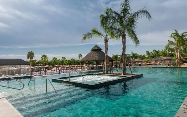 La Marina Resort
