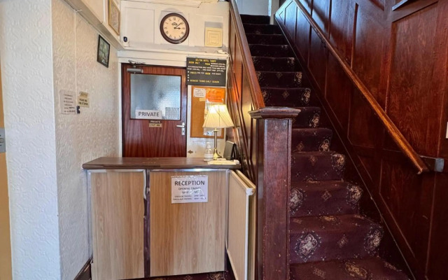 OYO Delton Hotel Blackpool Pleasure Beach