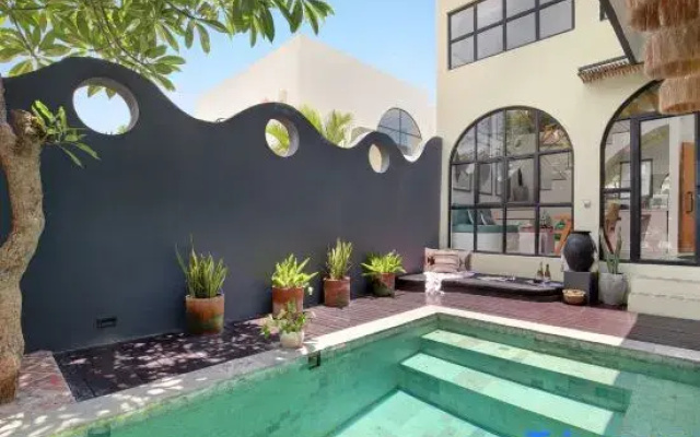 WH18 Luxury Loft Villa with Pool & Office Seminyak Kerobokan