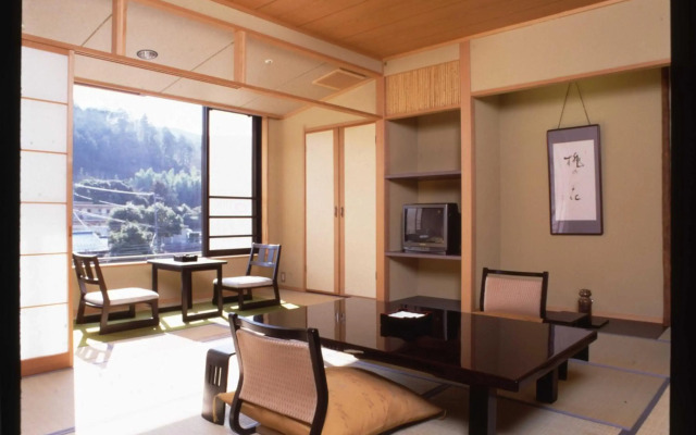 Mizu no Sato Marukyu Ryokan