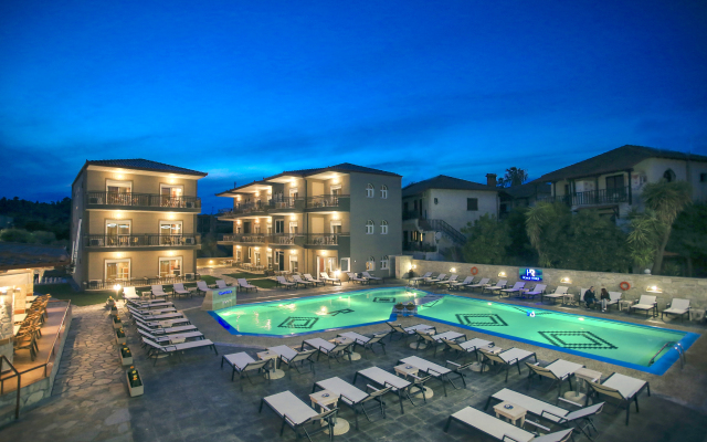 Royal Hotel