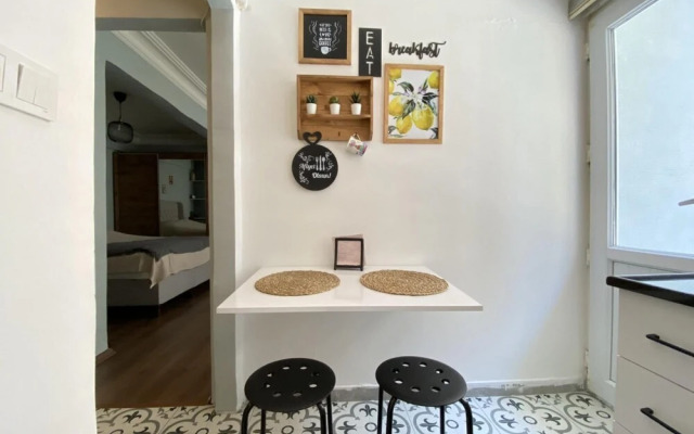 Studio Flat near Taksim Square in Beyoglu