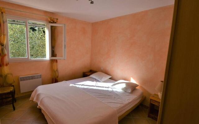 Maison Salavas, 4 pièces, 6 personnes - FR-1-382-38