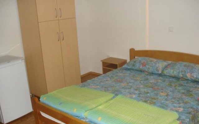 Guesthouse Zimovski