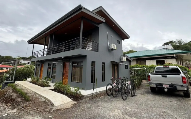 Monstera Apartments Monteverde