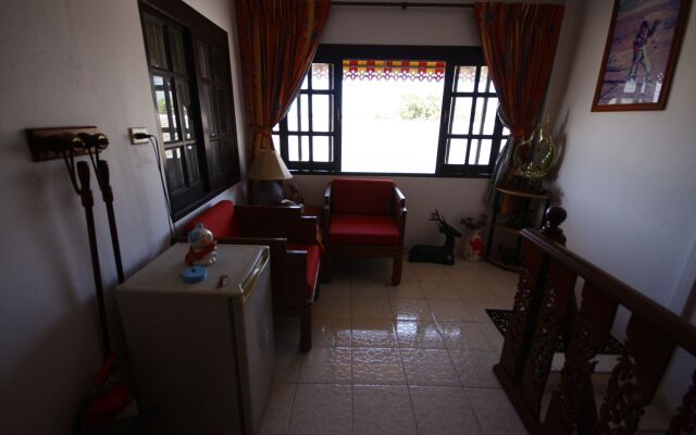 Summer Breeze Inn Hotel