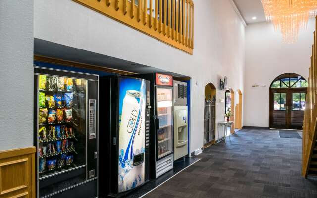 Motel 6 Richmond, IN