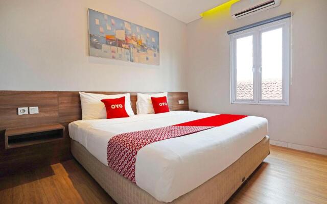 Super OYO Collection O 91472 Regia Dago By Ultimo