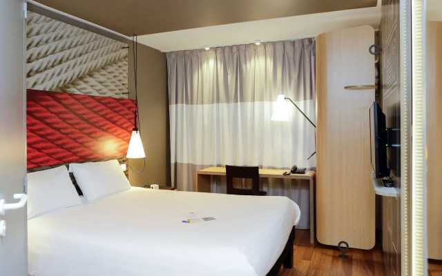 Hôtel ibis Dole Sud Choisey