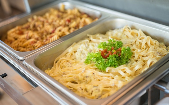 La Vela Classic Cruise Managed by Paradise Cruises – Meal – Ha Long