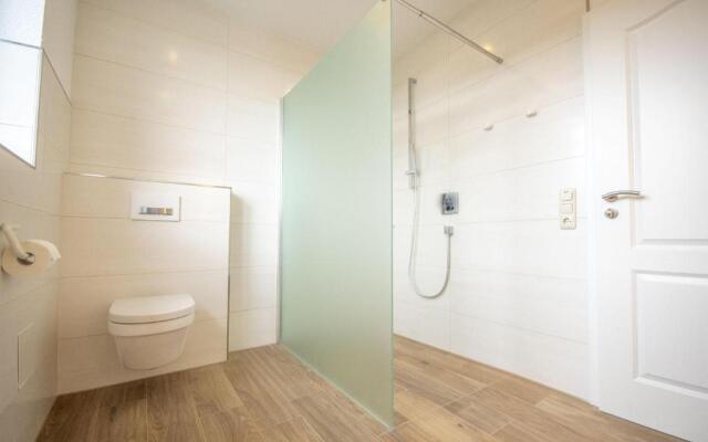 Cuxhavener-Strasse-5-5