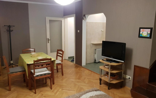 Artistic studio in Sofia's top center