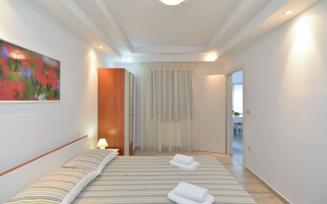 Apartment 167