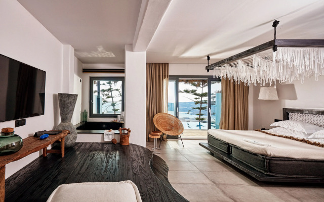 Myconian Utopia Relais & Chateaux