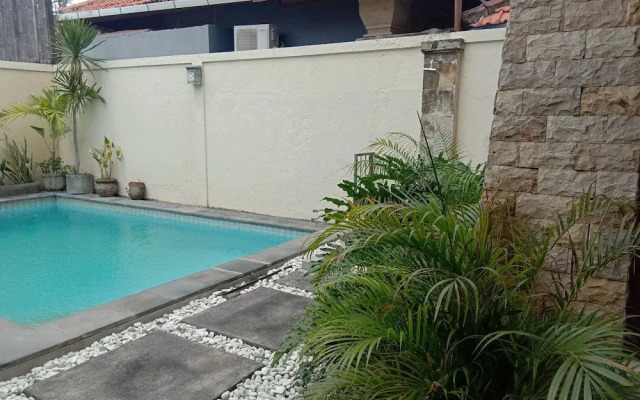 Loven Sanur Guest House