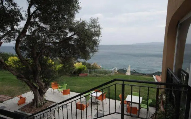 Tayfun Hotel