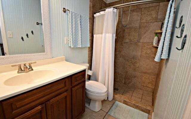 Lagoon Lanai 4 Bedroom Home