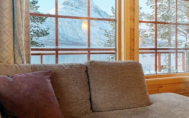 Holiday Home in Grovfjord