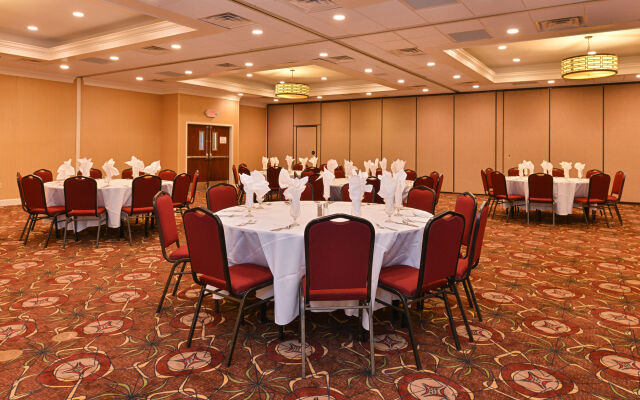 Holiday Inn New London - Mystic Area by IHG