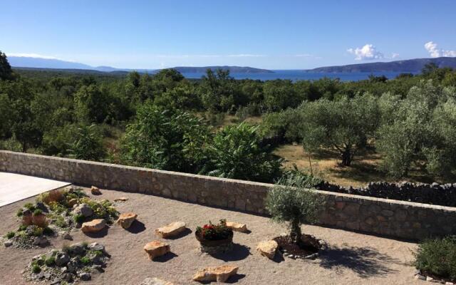 Wabi Sabi Resort & Apartments