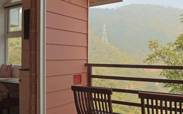 Mountain Mama Resorts