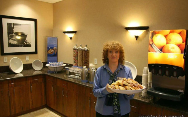 Hampton Inn and Suites College Station