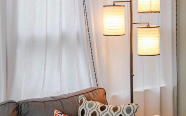 Music City Retreat Awesome Location, Sleeps 4!