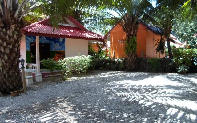 Bantatuk Resort & Restaurant