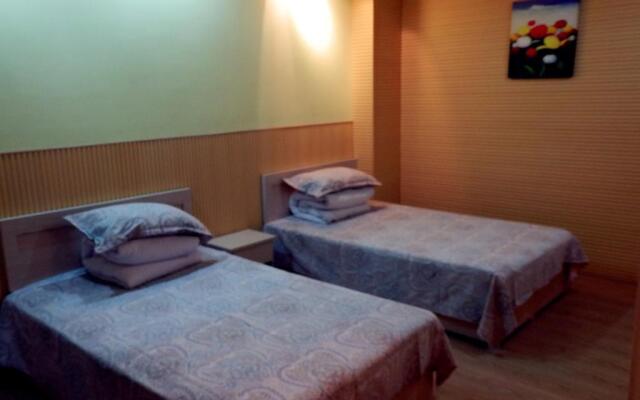 Seven Seas Youth Hostel