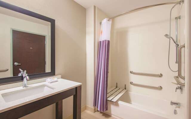 La Quinta Inn & Suites by Wyndham York