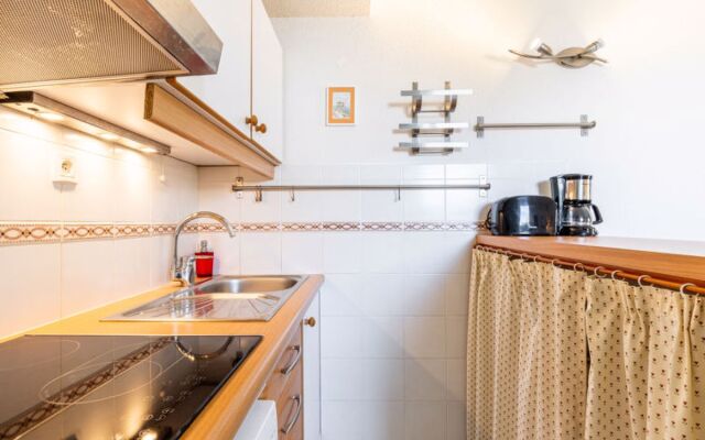 Les Hautes Folies 20775