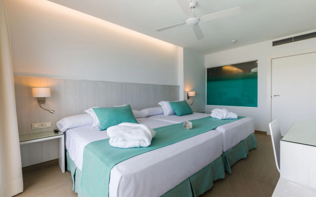 Playalinda Hotel