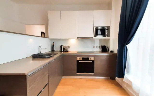 Heathrow Central Apartments By Mysquare
