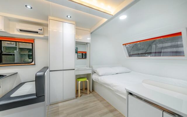 Gapyeong Saeyeon Caravan - Glamping