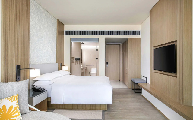 Four Points by Sheraton Wuchuan, Loong Bay