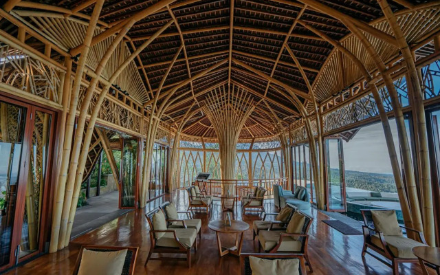 Отель Elevate Bali