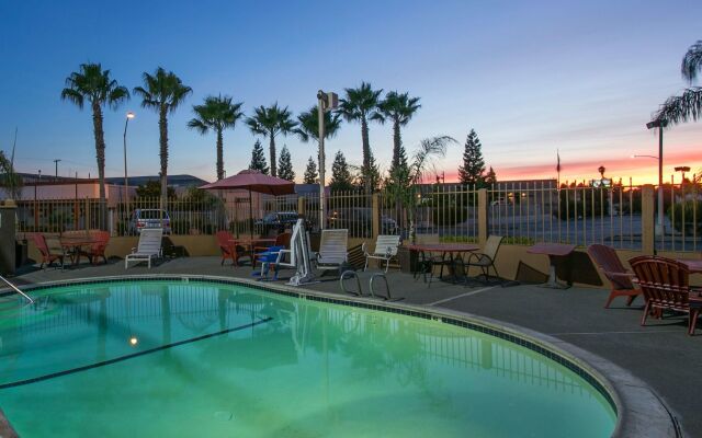 Red Roof Inn Stockton