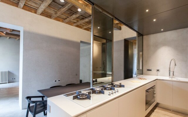 Rental in Rome Loophouse