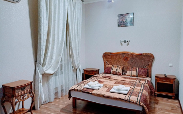 Уютная квартира-студия в двух шагах от метро Спортивная