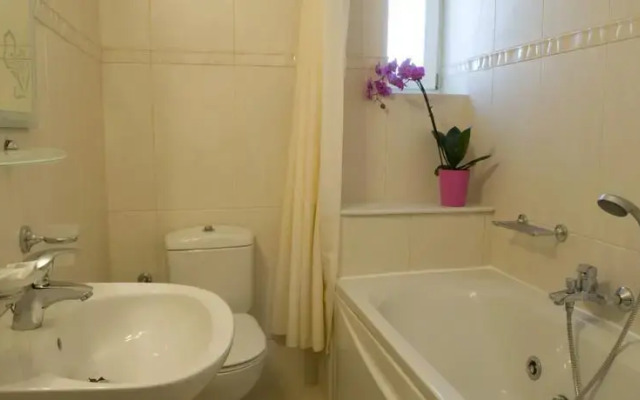 Agrabeli Mare Apartments