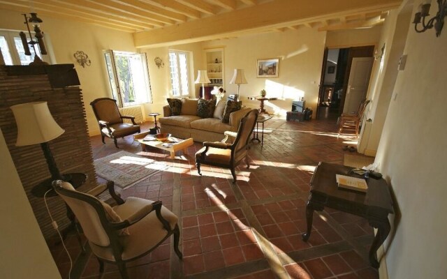 Le Chateau le Charme