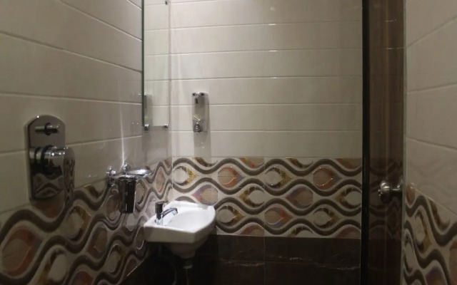 Tanvi Guest House