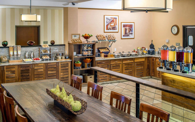 DoubleTree by Hilton Olympia Downtown Capitol District