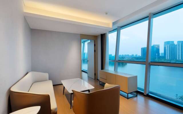 Ramada By Wyndham Huzhou Wuxing