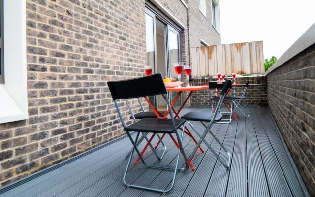 Grandeur IV Executive Apartment Central London