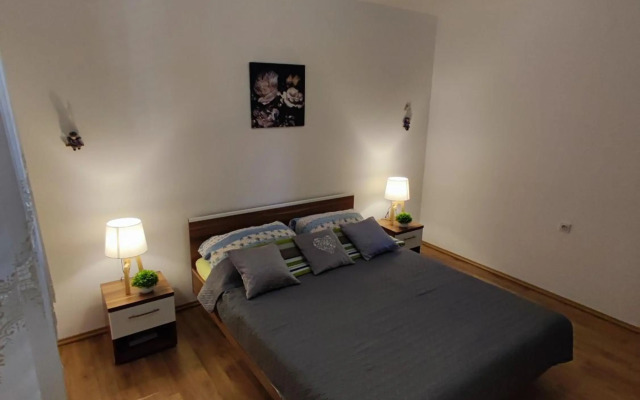 Apartment "King" Cesarica-Karlobag